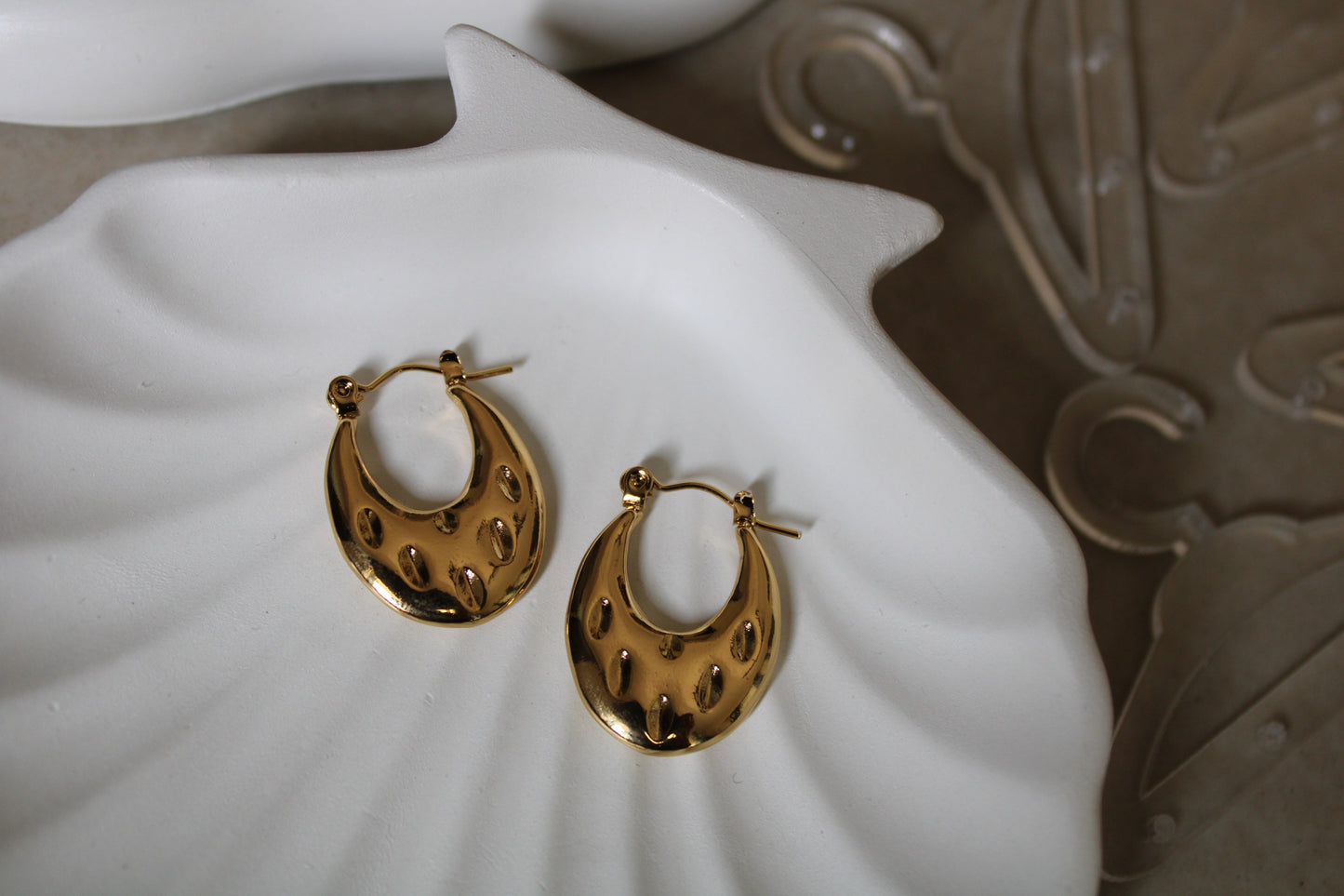 Strawberry Stainless Steel Hoops