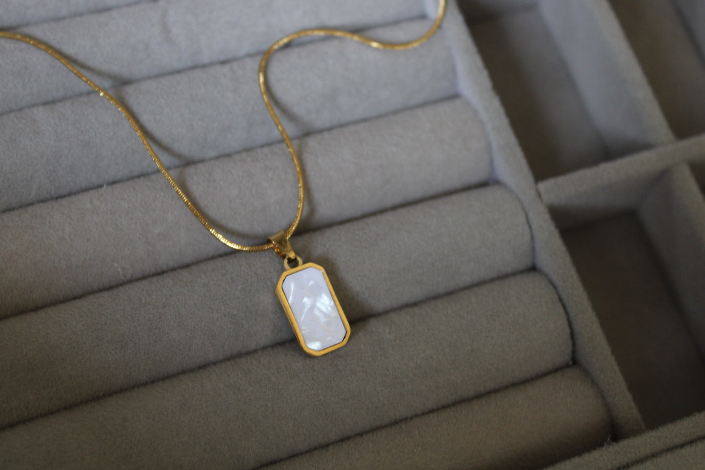 B/W Reversible Stainless Steel Necklace