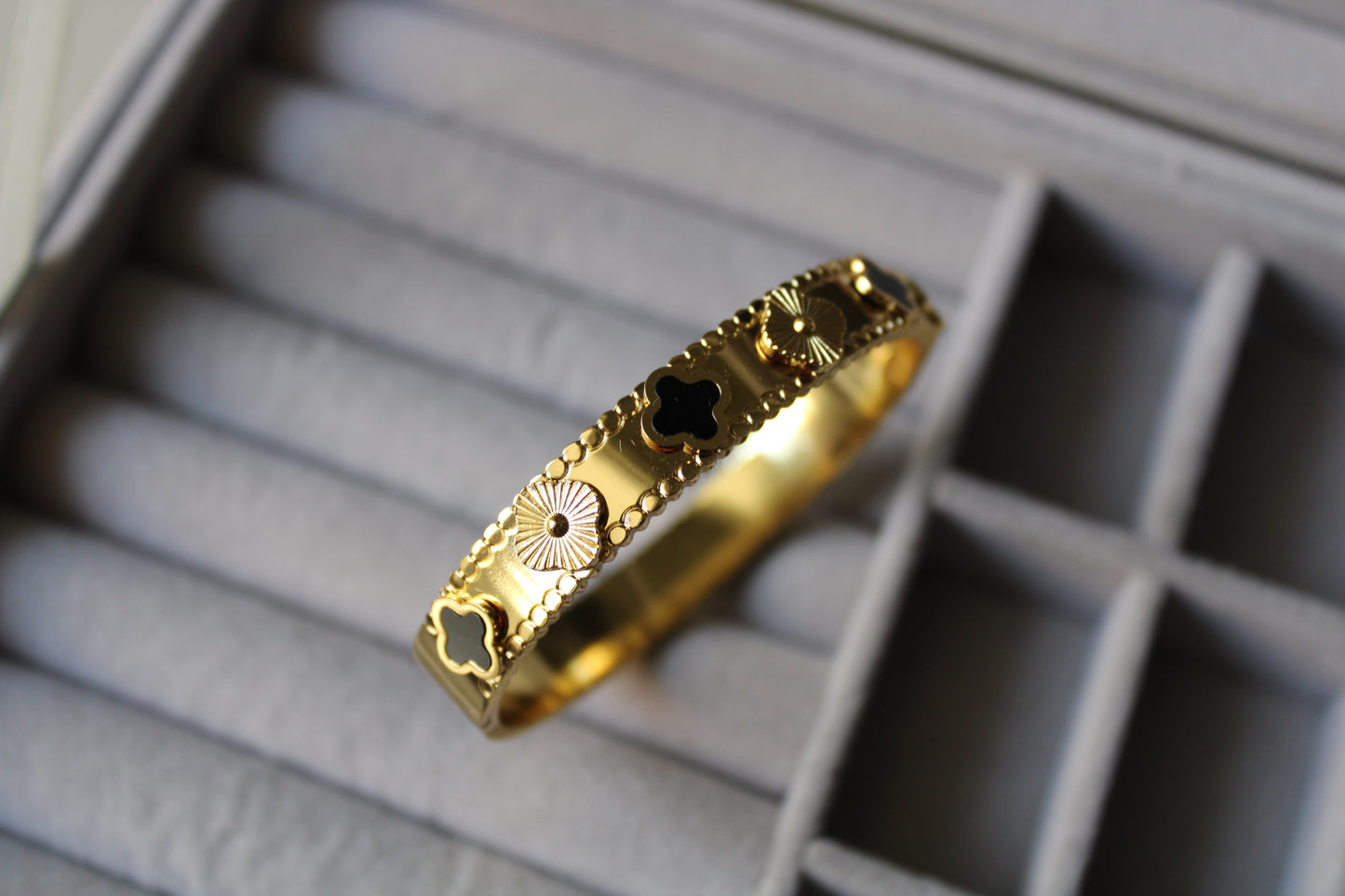 Black & Gold Clover Stainless Steel Bracelet