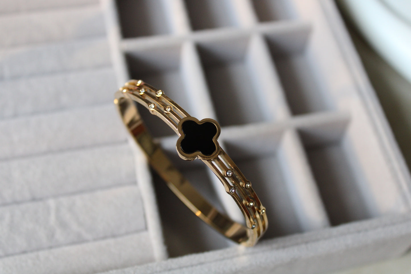 Lumi Clover Stainless Steel Bracelet
