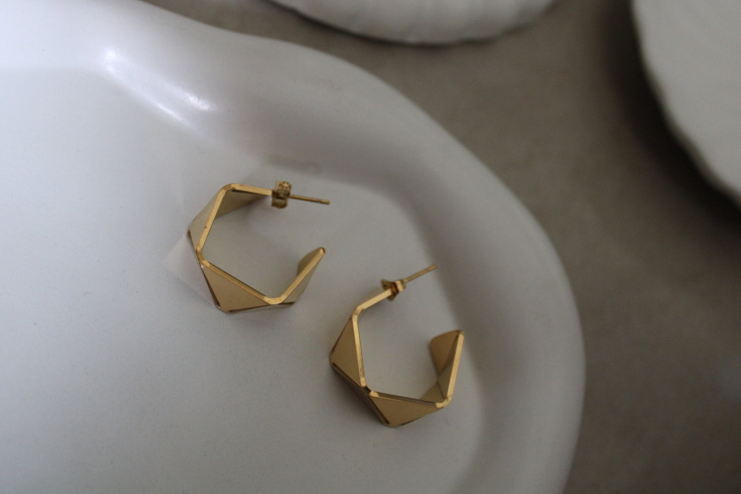 Prism Twist Stainless Steel Hoops