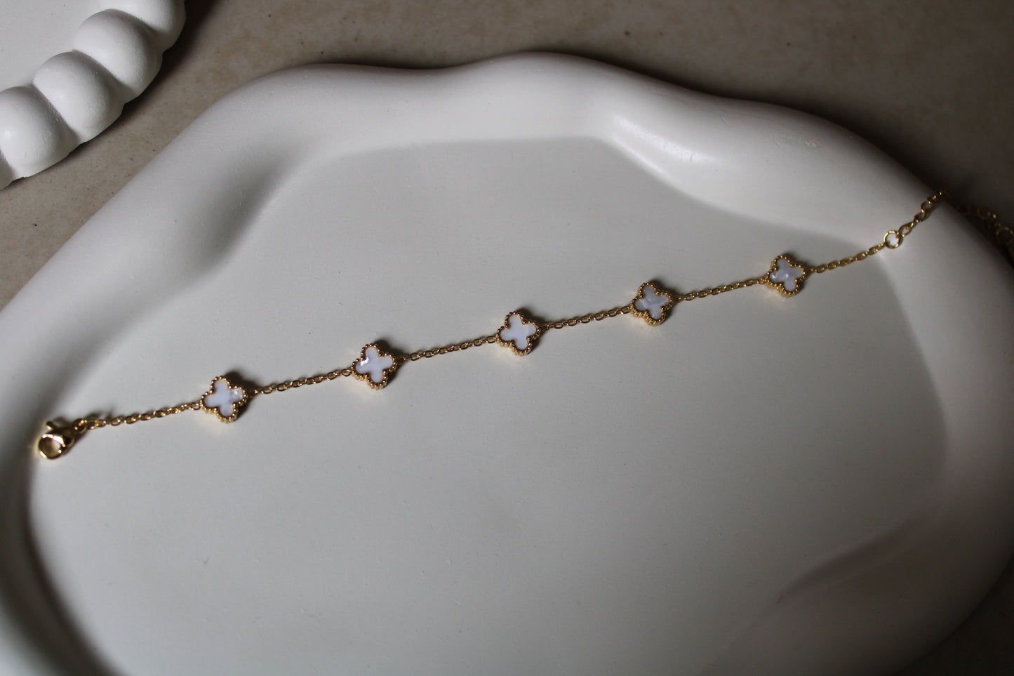 B/W Mini Clover Reversible Stainless Steel Bracelet