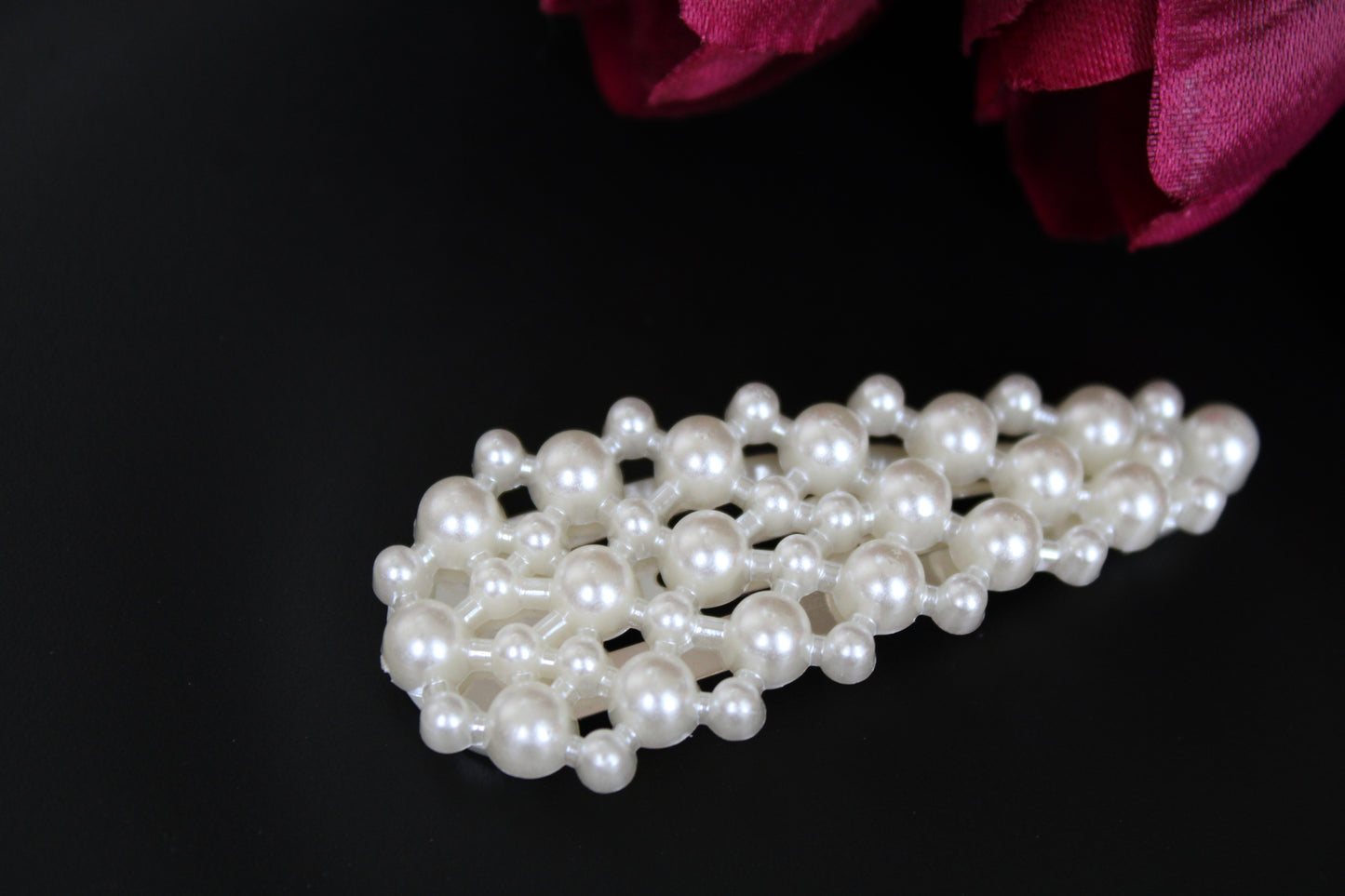 Classic Pearl Hair Clip