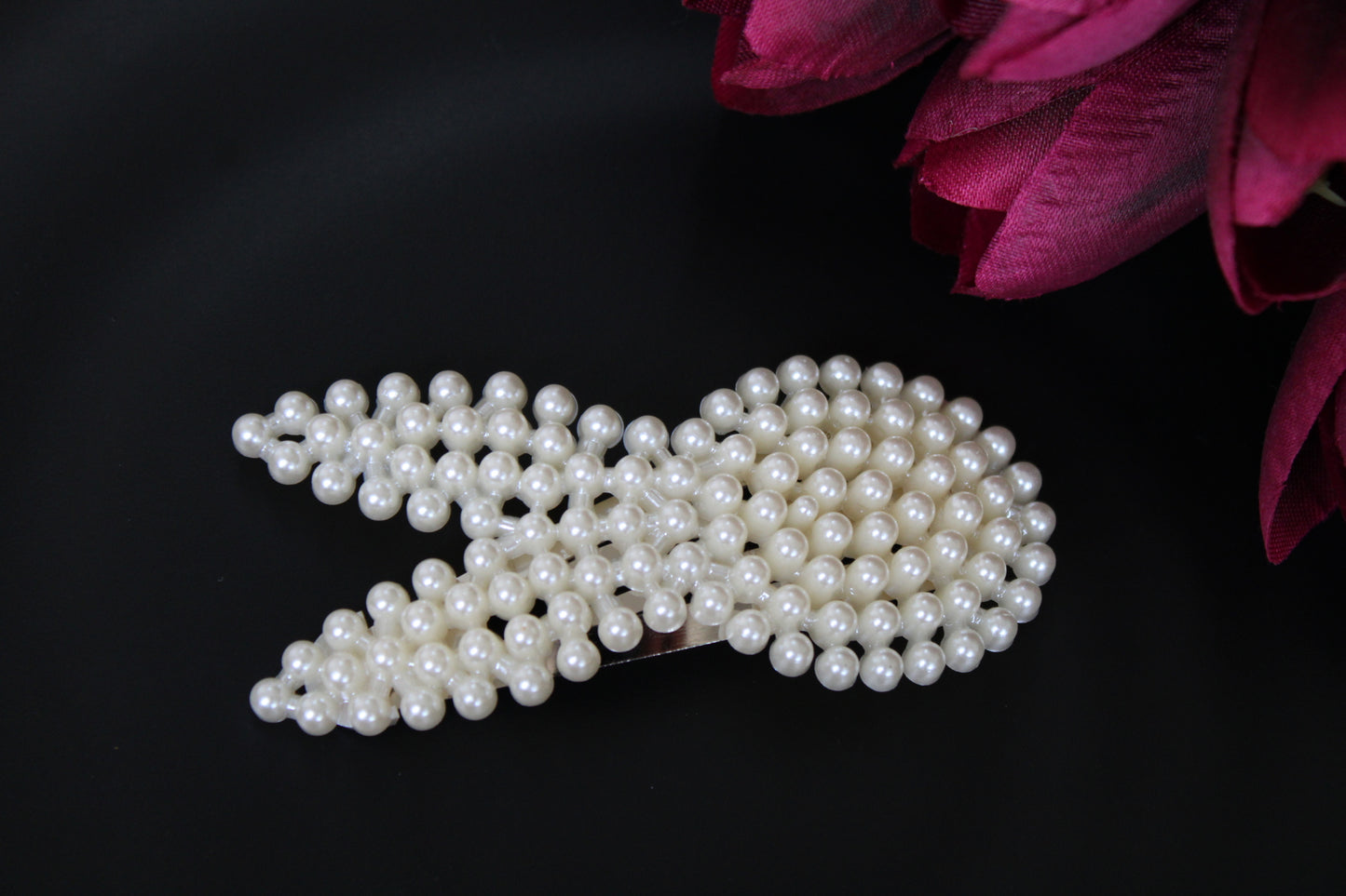 Statement Pearl Hair Clip