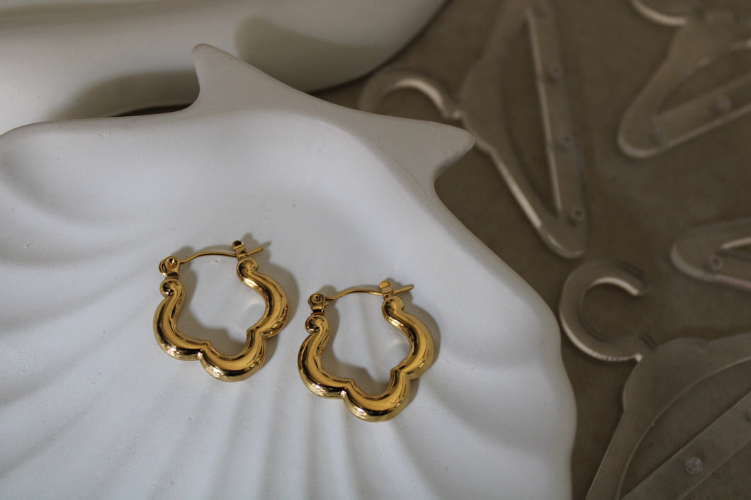 Calista Stainless Steel Hoops