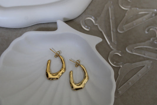 Elya Stainless Steel Hoops