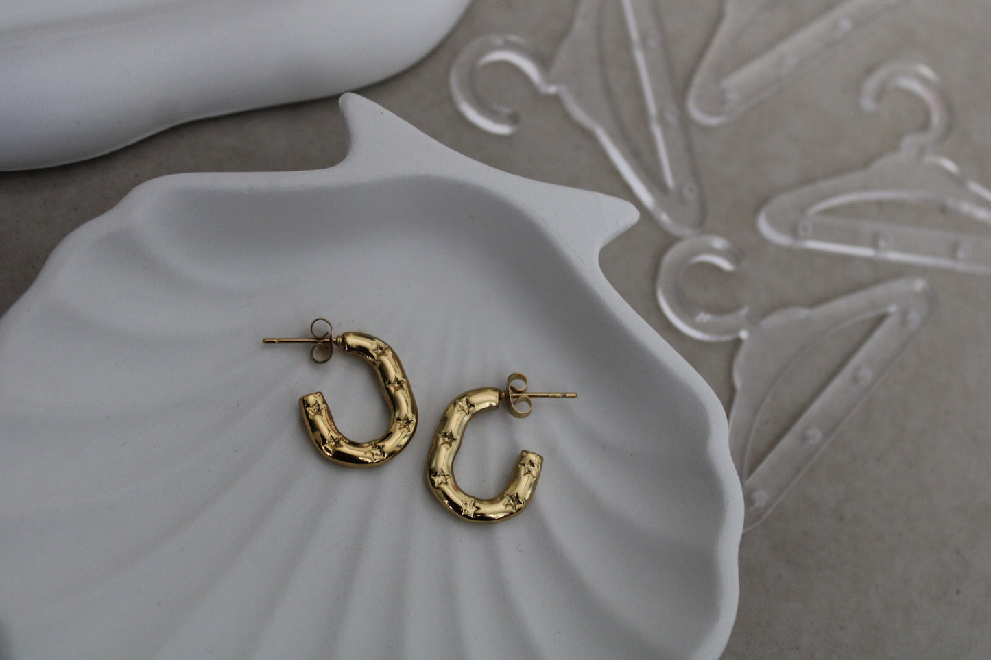 Noira Stainless Steel Hoops