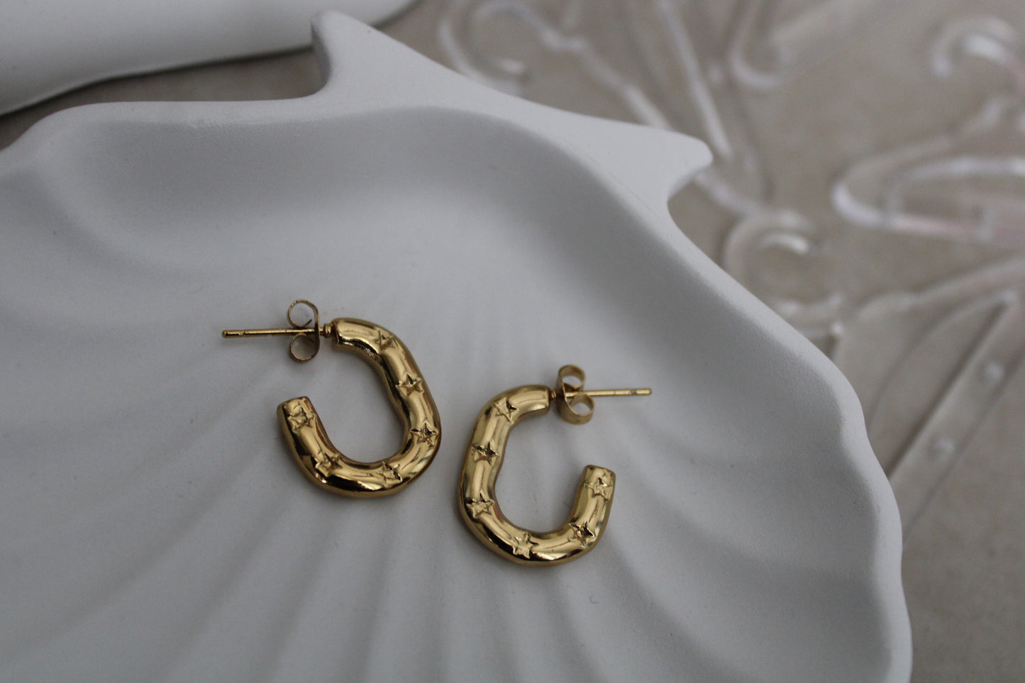 Noira Stainless Steel Hoops