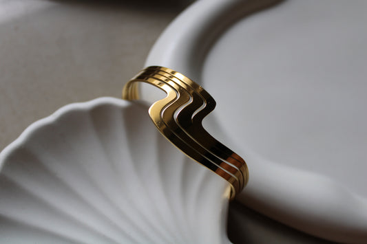 WaveLuxe Stainless Steel Bracelet