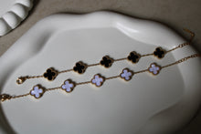 Load image into Gallery viewer, B/W Reversible Clover Stainless Steel Bracelet
