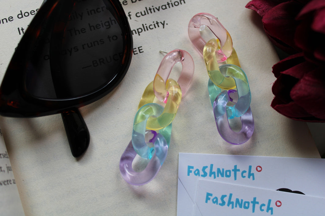 Transparent Link Earrings